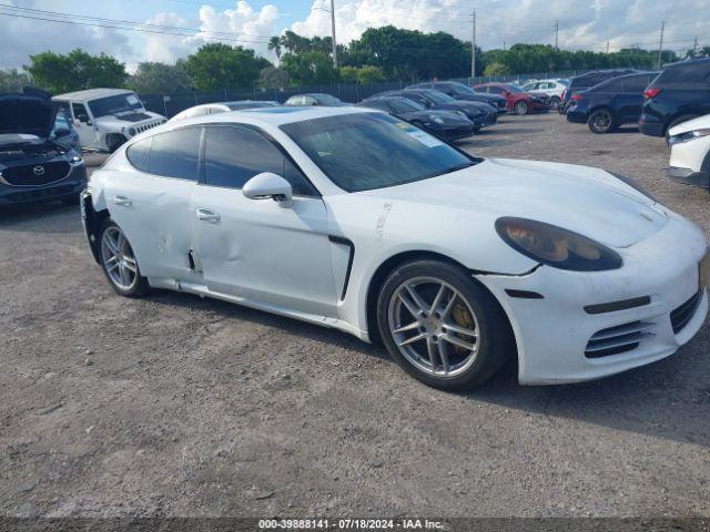  Salvage Porsche Panamera