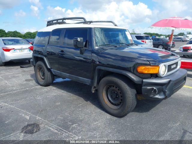  Salvage Toyota FJ Cruiser