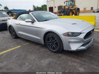  Salvage Ford Mustang