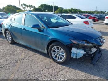  Salvage Toyota Camry