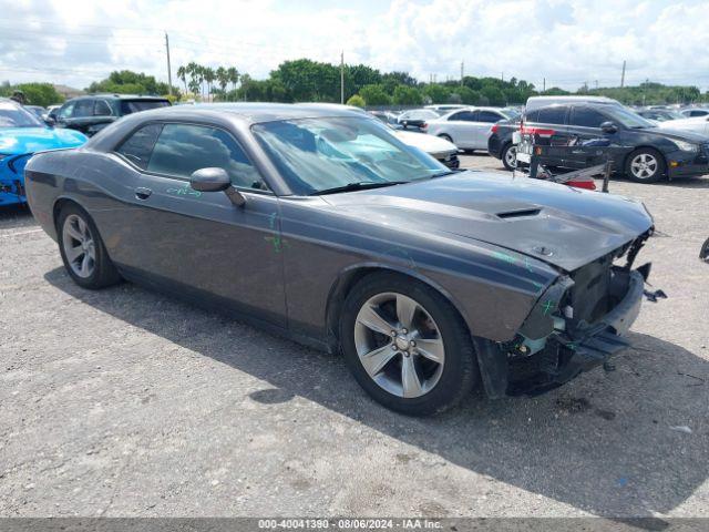  Salvage Dodge Challenger