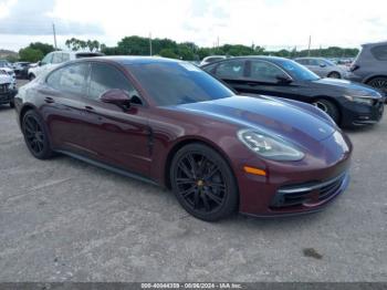  Salvage Porsche Panamera