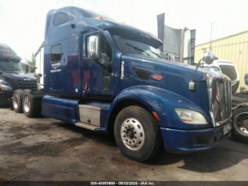  Salvage Peterbilt 587