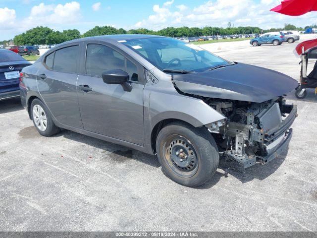  Salvage Nissan Versa