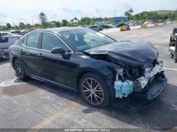  Salvage Toyota Camry