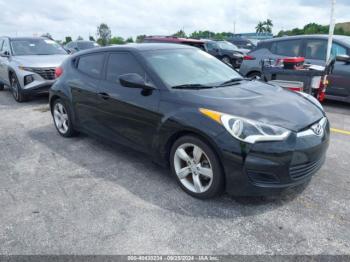  Salvage Hyundai VELOSTER