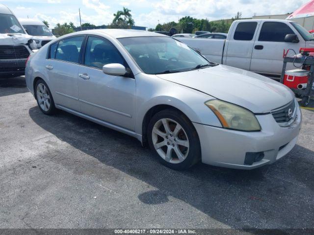  Salvage Nissan Maxima