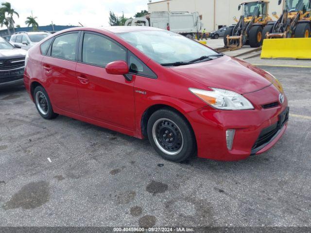  Salvage Toyota Prius