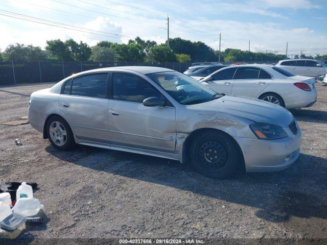  Salvage Nissan Altima