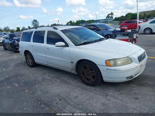  Salvage Volvo V70