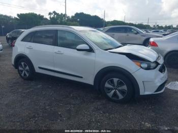  Salvage Kia Niro