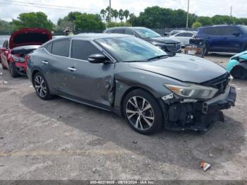  Salvage Nissan Maxima