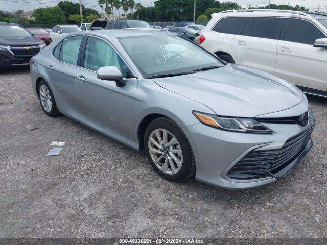  Salvage Toyota Camry