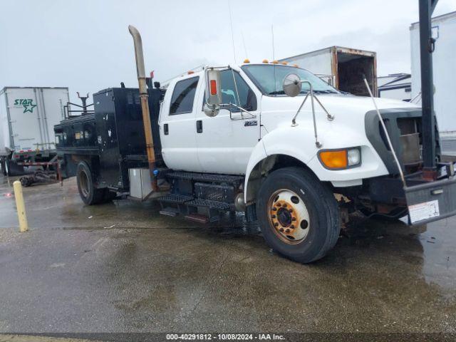  Salvage Ford F-750