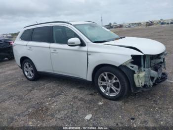  Salvage Mitsubishi Outlander