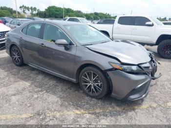  Salvage Toyota Camry