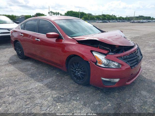  Salvage Nissan Altima