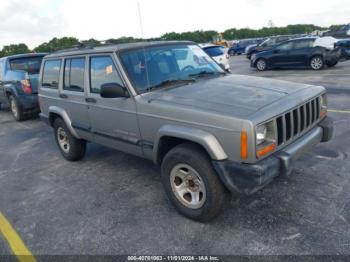  Salvage Jeep Cherokee