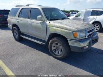  Salvage Toyota 4Runner