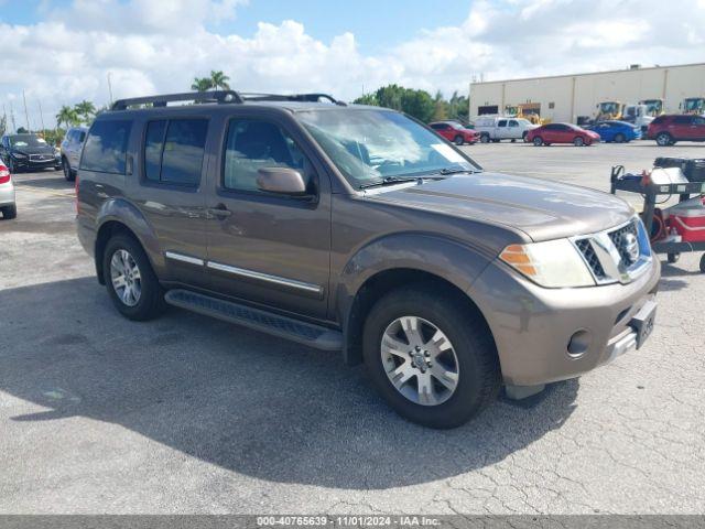  Salvage Nissan Pathfinder