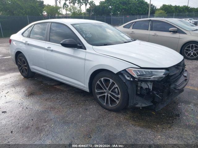  Salvage Volkswagen Jetta