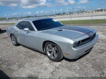  Salvage Dodge Challenger