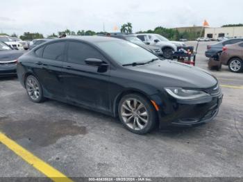  Salvage Chrysler 200