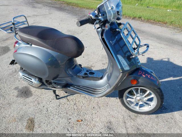  Salvage Vespa Primavera Sprint