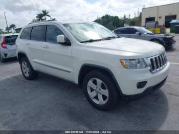  Salvage Jeep Grand Cherokee