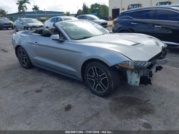  Salvage Ford Mustang