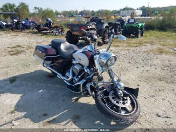  Salvage Harley-Davidson Flhr