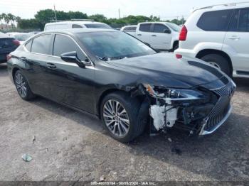  Salvage Lexus Es