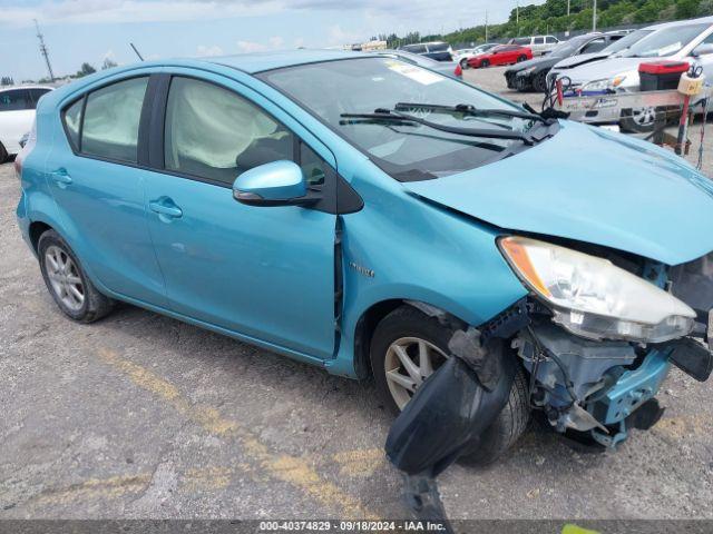  Salvage Toyota Prius c