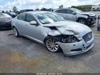  Salvage Jaguar XF