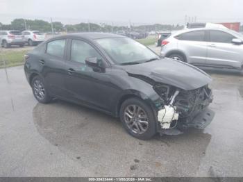  Salvage Toyota Yaris