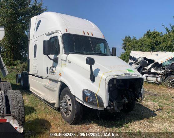  Salvage Freightliner Cascadia 125