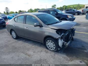  Salvage Nissan Versa