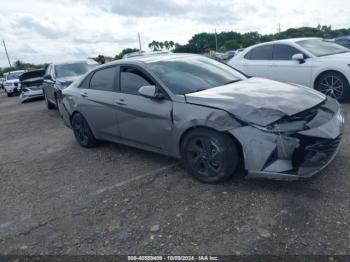  Salvage Hyundai ELANTRA