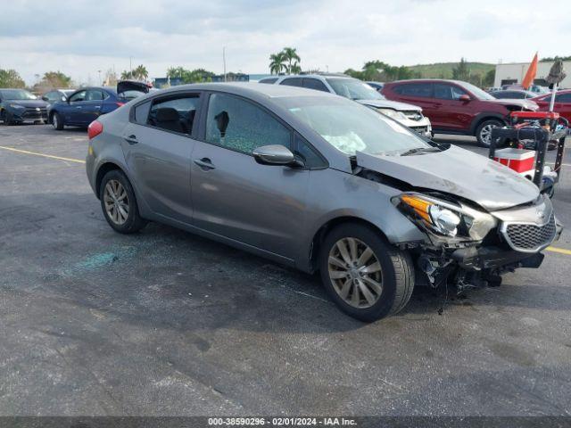  Salvage Kia Forte