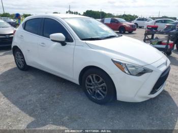  Salvage Toyota Yaris