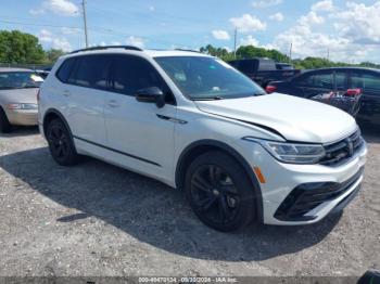  Salvage Volkswagen Tiguan