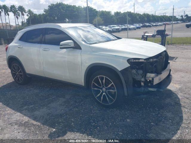  Salvage Mercedes-Benz GLA