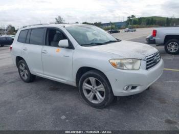  Salvage Toyota Highlander