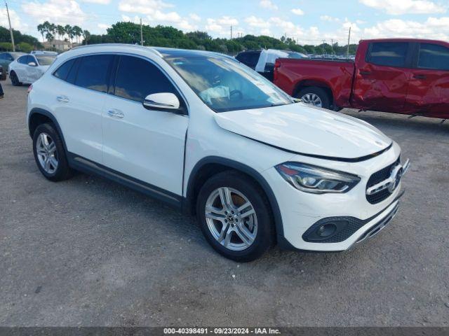  Salvage Mercedes-Benz GLA