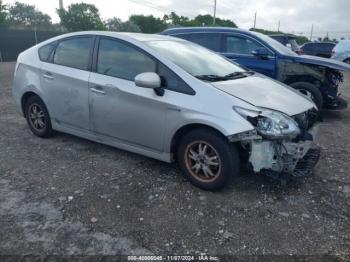  Salvage Toyota Prius