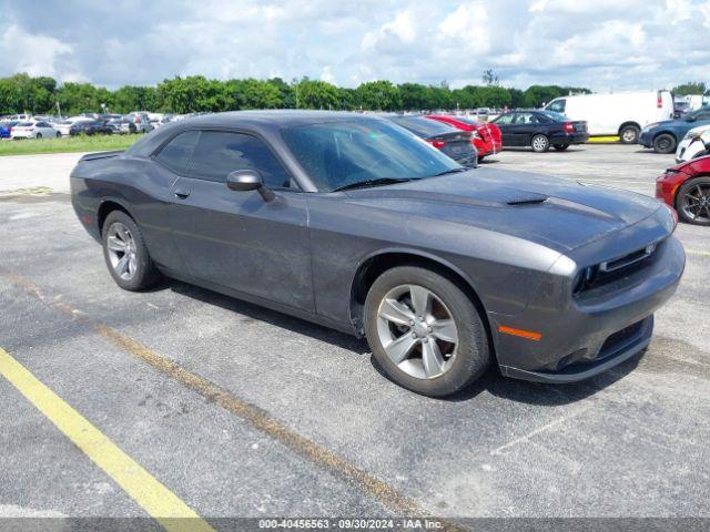  Salvage Dodge Challenger