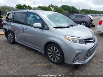  Salvage Toyota Sienna