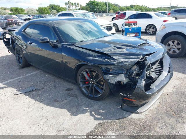  Salvage Dodge Challenger