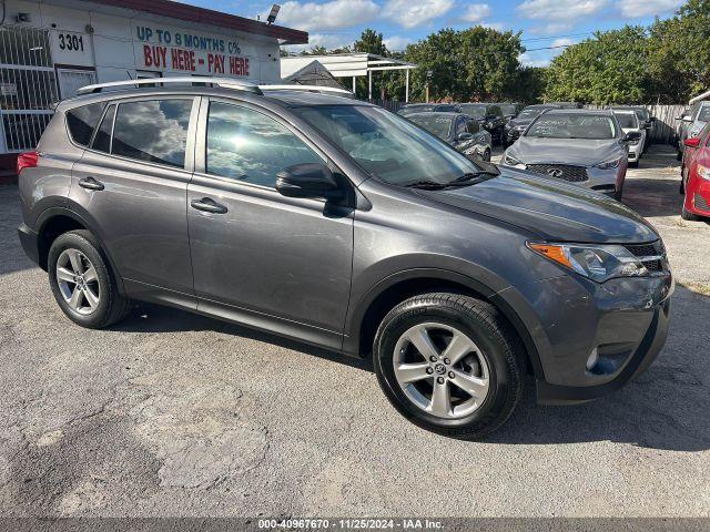  Salvage Toyota RAV4