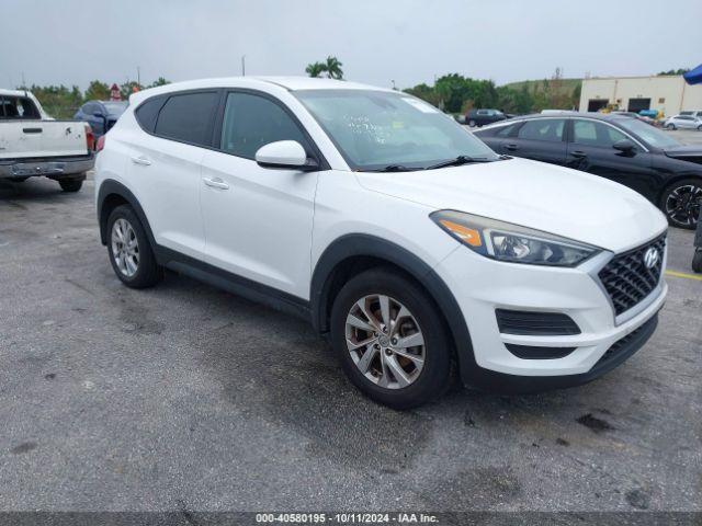  Salvage Hyundai TUCSON